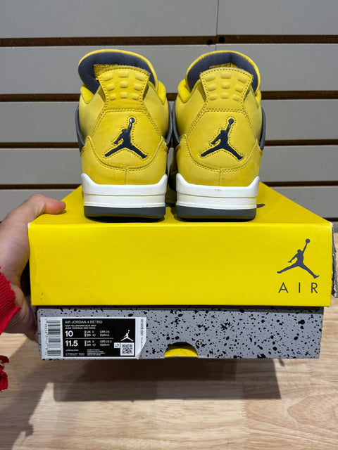 Jordan 4 Retro Lightning (2021) Sz 10