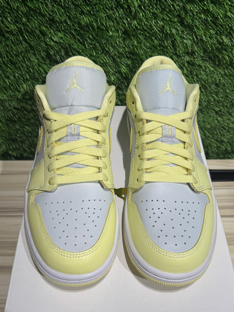 Jordan 1 Low Lemonade (Women's) Sz 8.5M/10W