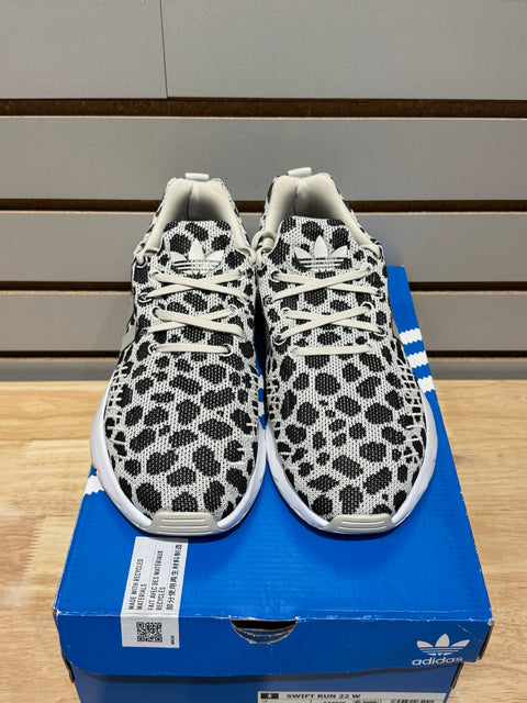 adidas Swift Run 22 Cheetah Sz 4.5M