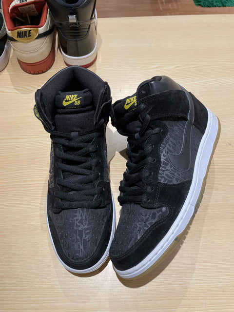 Nike SB Dunk High Neckface