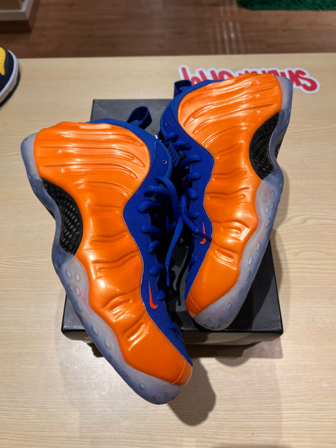 DS Knicks Nike Foamposite Sz 12