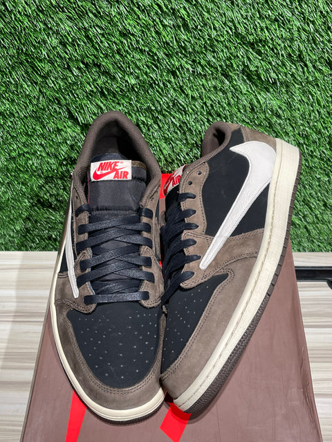 Jordan 1 Retro Low OG SP Travis Scott Mocha