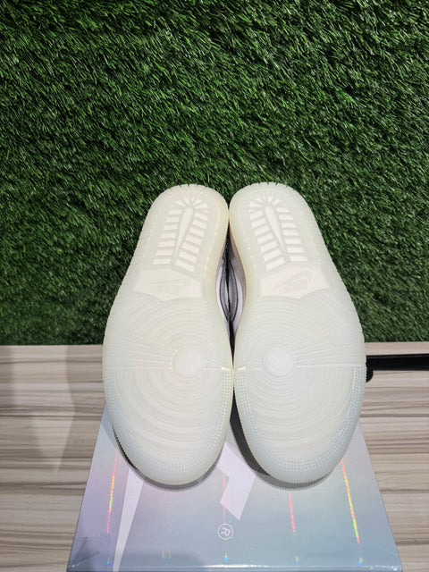 Jordan 1 Retro Low OG Year of the Snake (2025) Sz 8