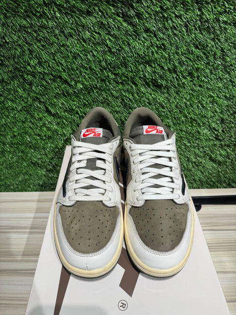 Jordan 1 Retro Low OG SP Travis Scott Medium Olive Sz 10.5