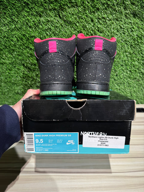 Nike SB Dunk High Premier Northern Lights Sz 9.5