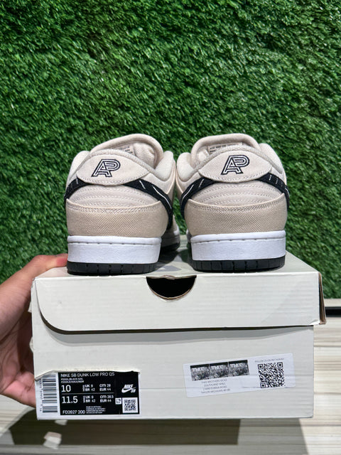 Nike SB Dunk Low Albino & Preto Sz 10