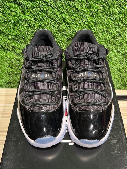 Jordan 11 Retro Low Space Jam Sz 10M