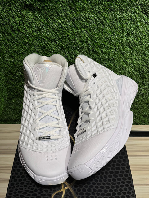 Nike Kobe 3 Protro Halo Sz 10