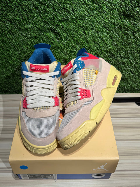 Jordan 4 Retro Union Guava Ice Sz 8M.