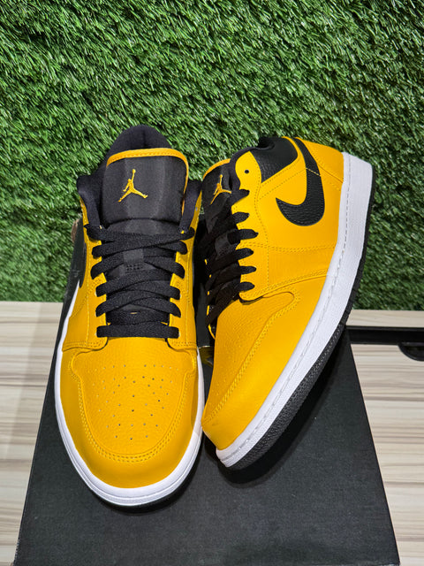 Jordan 1 Low University Gold Sz 12