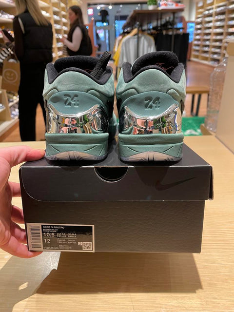 Nike Kobe 4 Protro Girl Dad Sz 10.5M