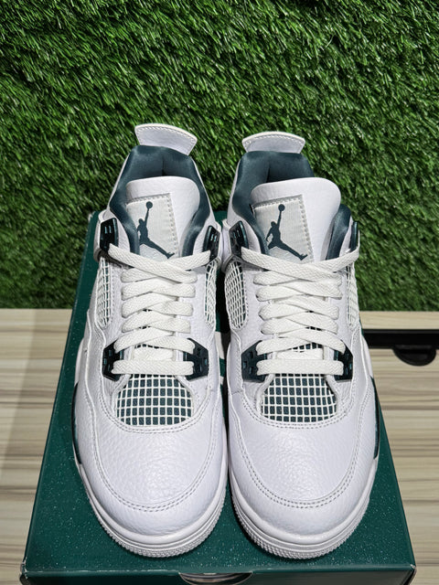 Jordan 4 Retro Oxidized Green (GS) Sz 5.5Y