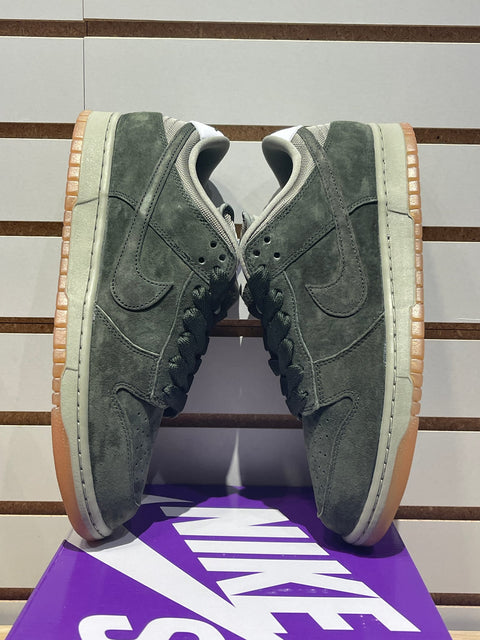 Nike SB Dunk Low Pro B Sequoia Sz 10.5