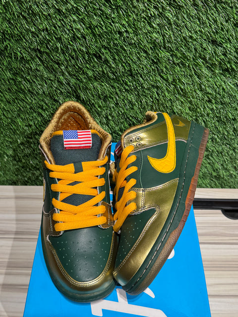 Nike SB Dunk Low Doernbecher (2018) Sz 7.5M