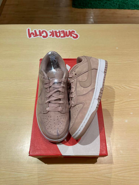 Nike Dunk Low PRM Pink Oxford (Women's) Sz 6Y/7.5W