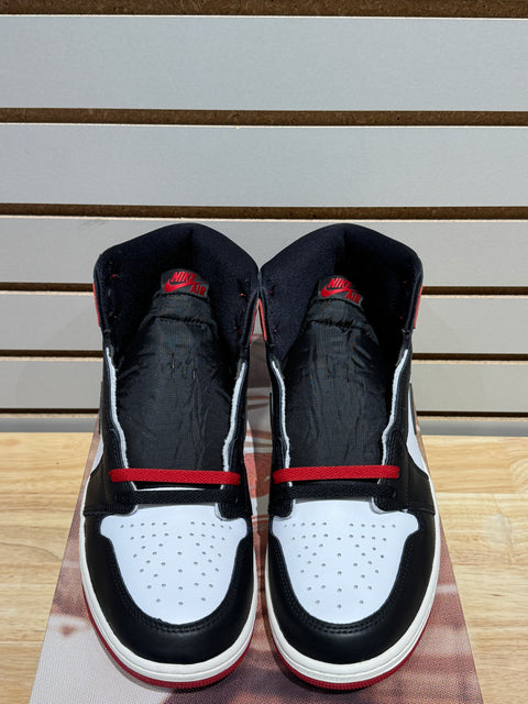 Jordan 1 Retro High OG Black Toe Reimagined Sz 11