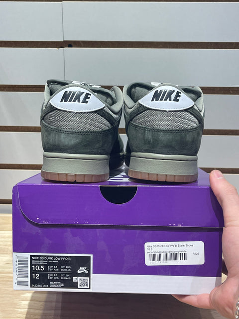 Nike SB Dunk Low Pro B Sequoia Sz 10.5