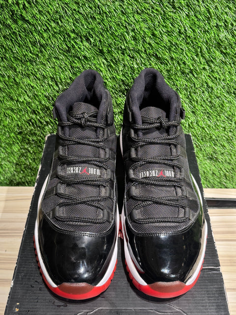 Jordan 11 Retro Playoffs (2012) Sz 10.5
