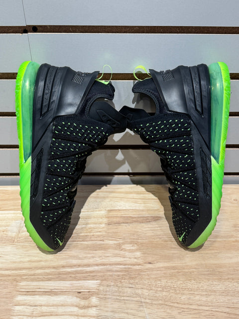 Nike LeBron 18 Dunkman Sz 10.5