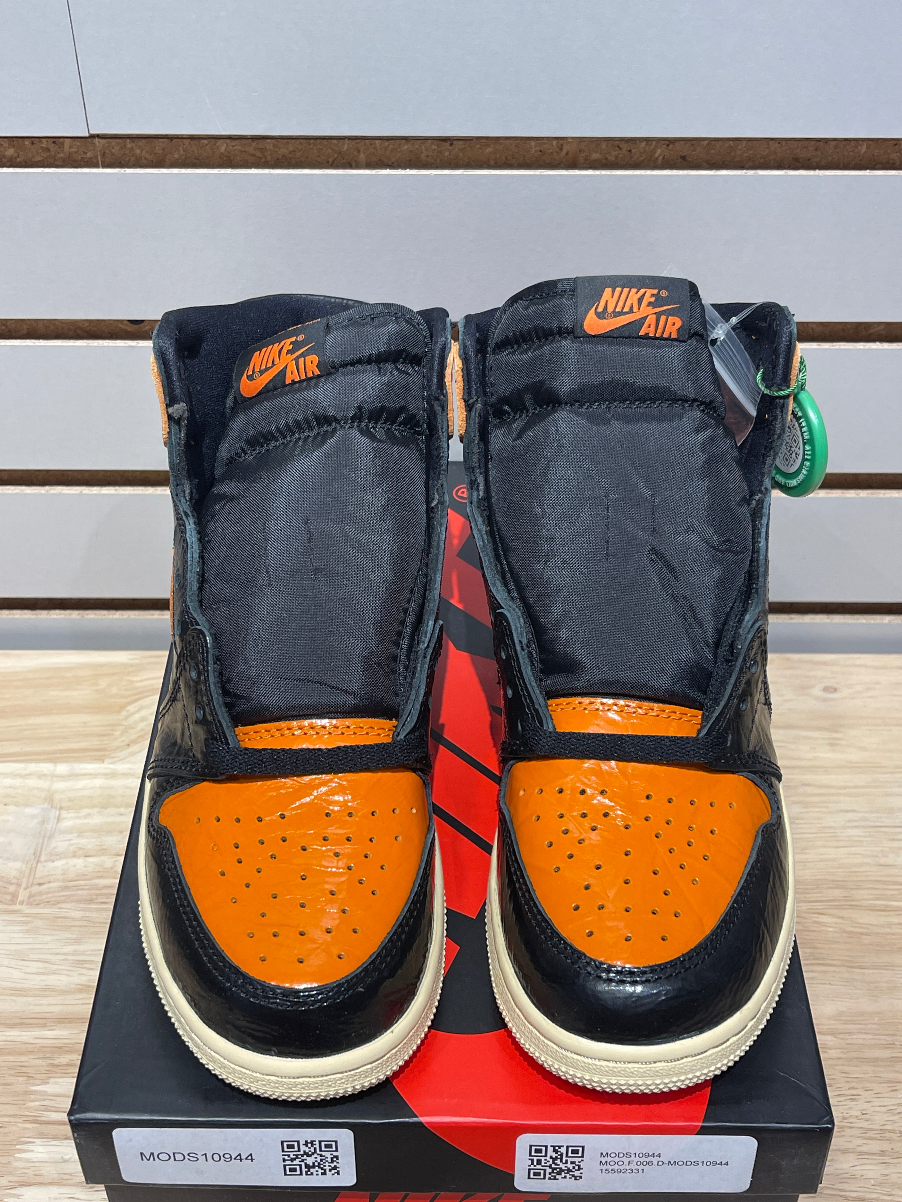 Jordan 1 Retro High Shattered Backboard 3.0 (GS) Sz 6.5Y – Sneak City