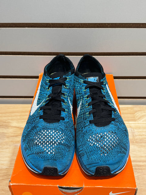Nike Flyknit Racer Blue Cactus Sz 9.5