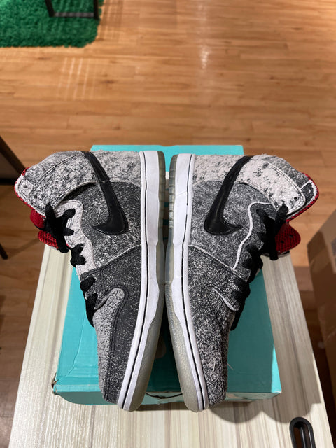 Nike SB Dunk High Salt Stain