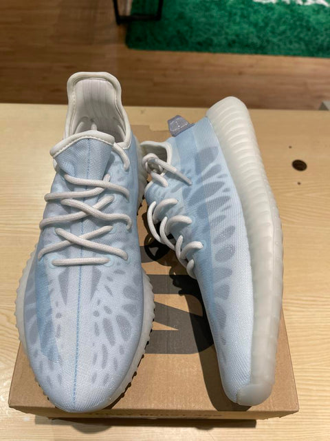 adidas Yeezy Boost 350 V2 Mono Ice Sz 8