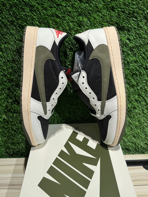 Jordan 1 Retro Low OG SP Travis Scott Olive (Women's) Sz 9M
