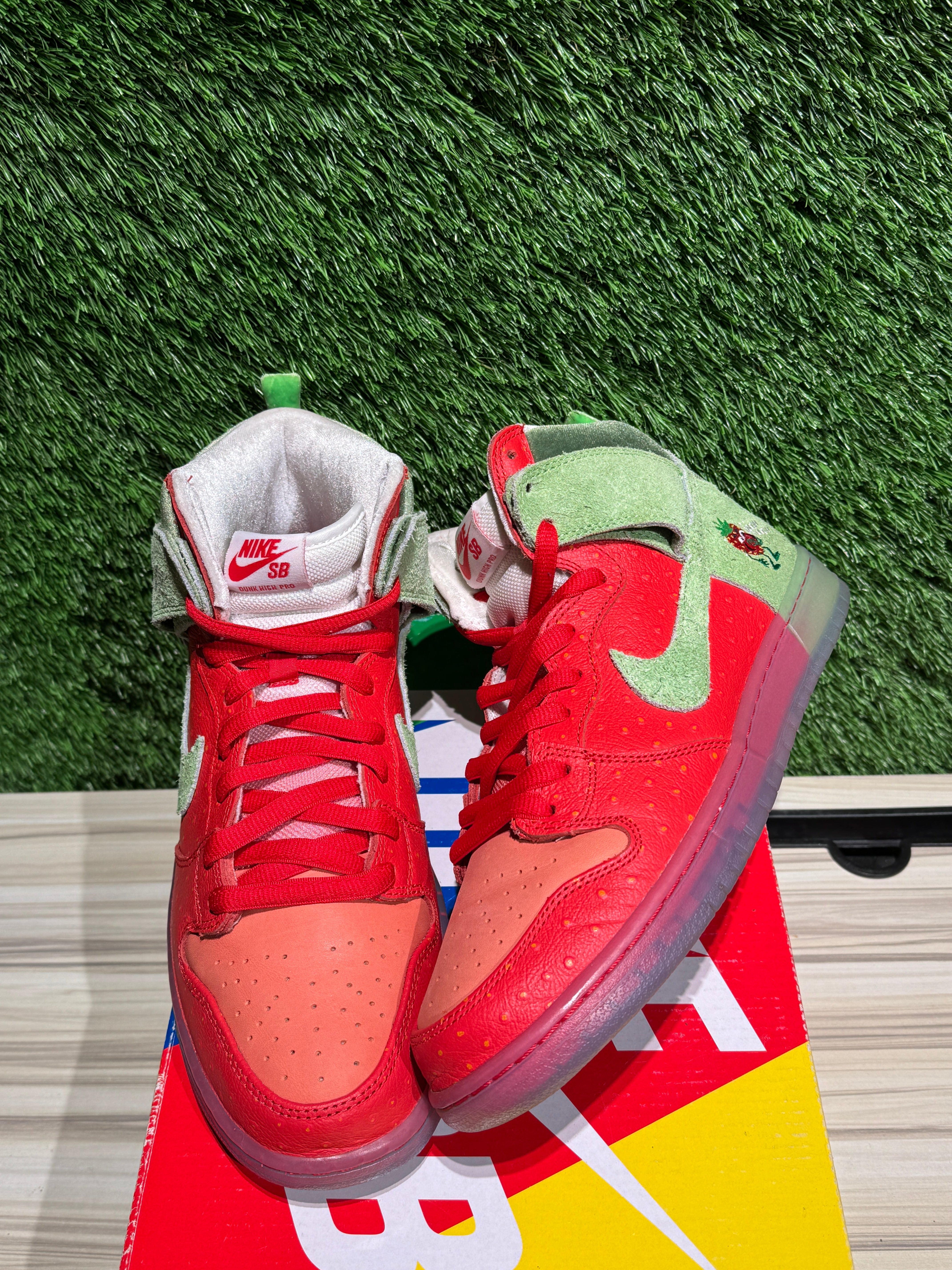 strawberry cough shoe