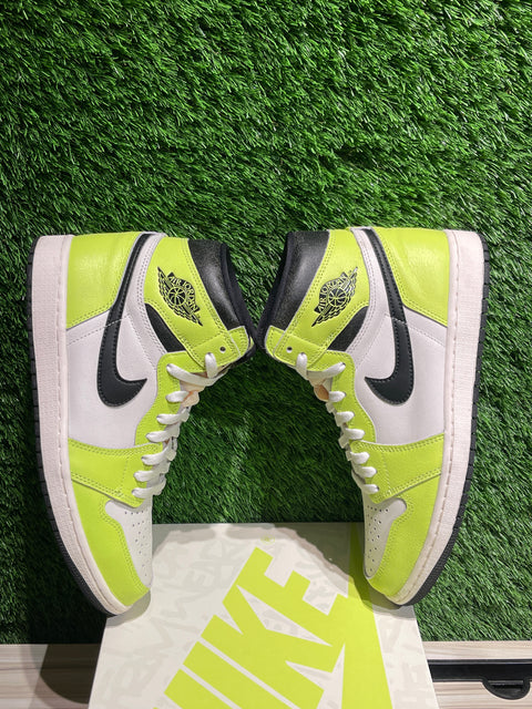 Jordan 1 Retro High OG Visionaire Sz 10