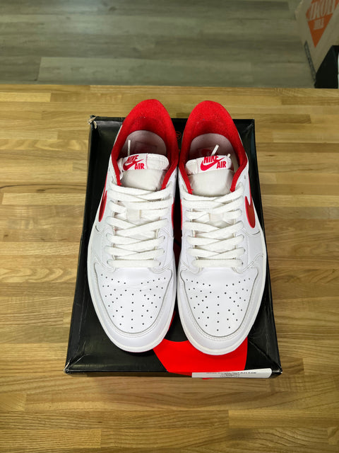 Jordan 1 Retro Low OG Black Toe (2023)