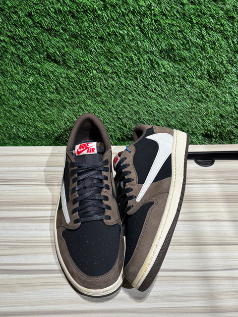 Jordan 1 Retro Low OG SP Travis Scott Mocha Sz 15M