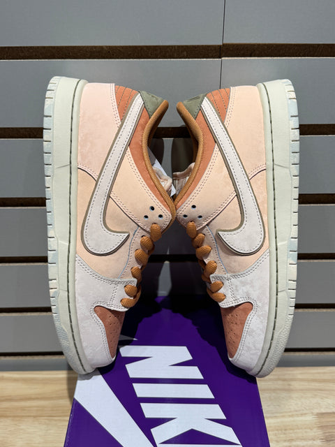 Nike SB Dunk Low Trocadéro Gardens Sz 7.5