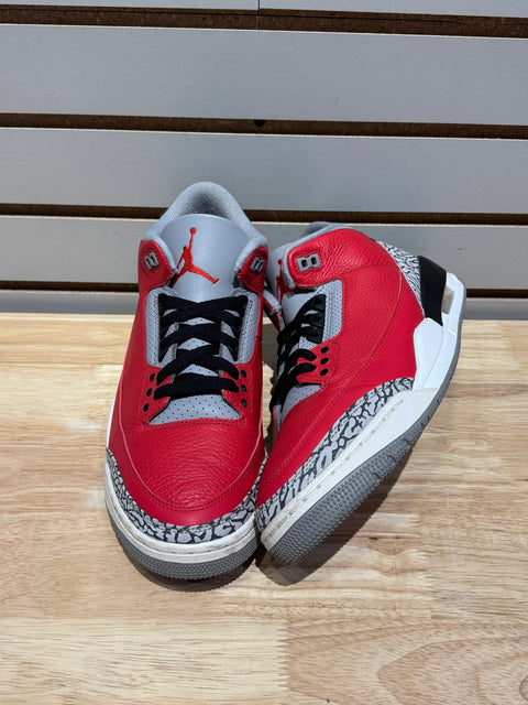 Jordan 3 Retro SE Unite Sz 11