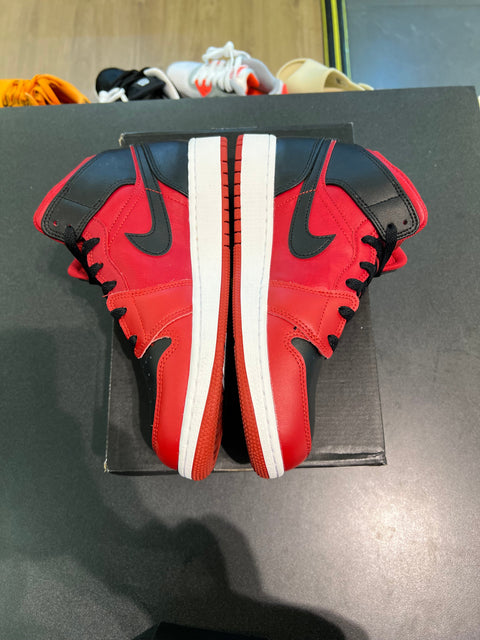 Jordan 1 Mid Reverse Bred (2021)