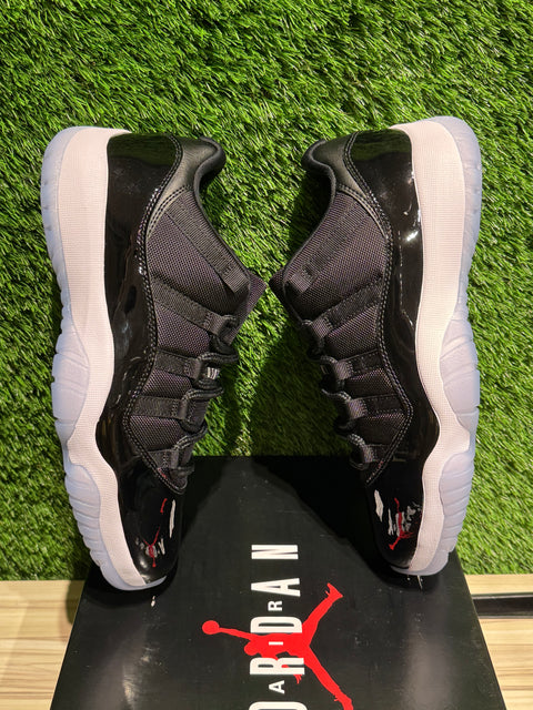 Jordan 11 Retro Low Space Jam Sz 10M