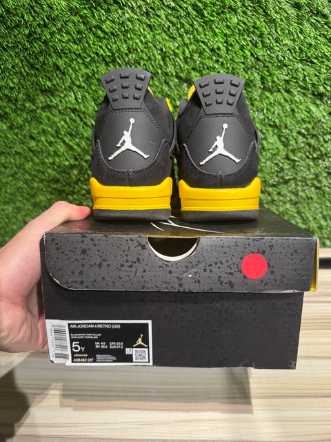 Jordan 4 Retro Thunder (2023) (GS) Sz 5Y