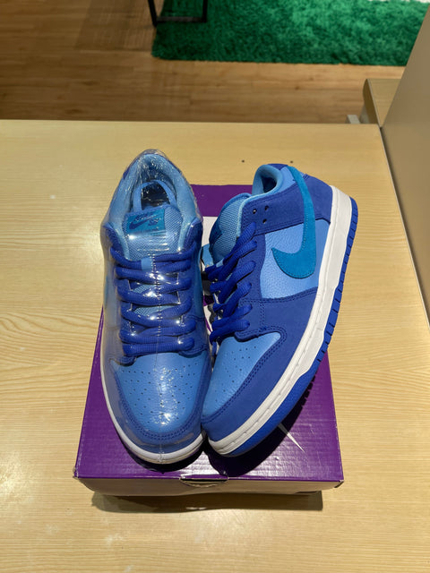 Nike SB Dunk Low Blue Raspberry