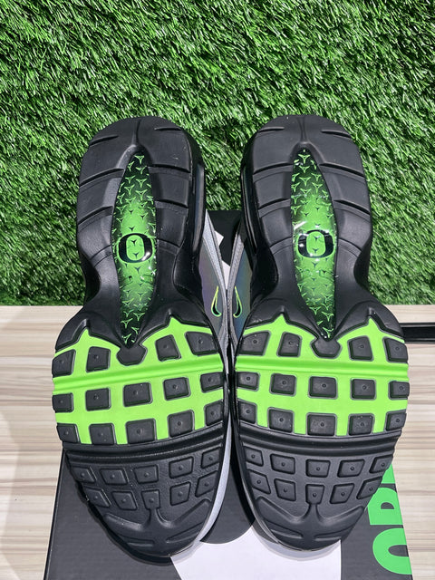 Nike Air Max 95/97 Ducks of a Feather Thunder Sz 11M