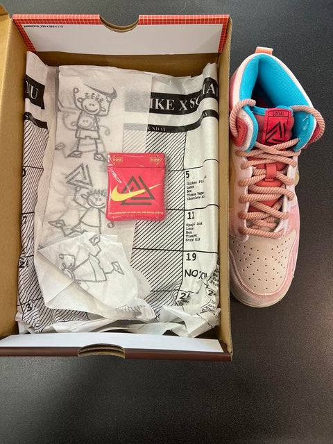 Nike Dunk Mid Social Status Free Lunch Strawberry Milk