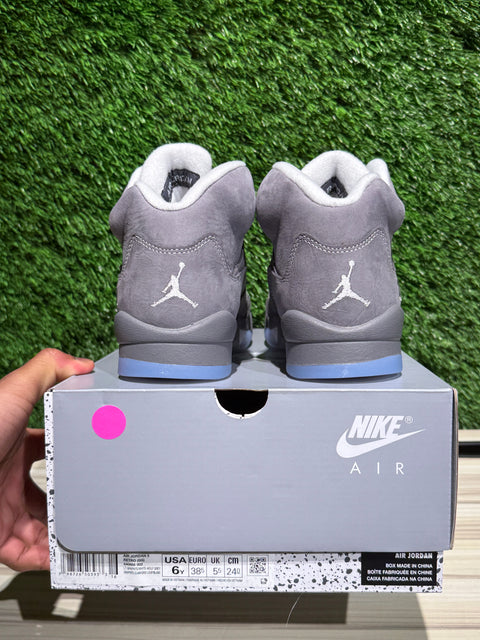 Jordan 5 Retro Wolf Grey (2026) (GS) Sz 6Y
