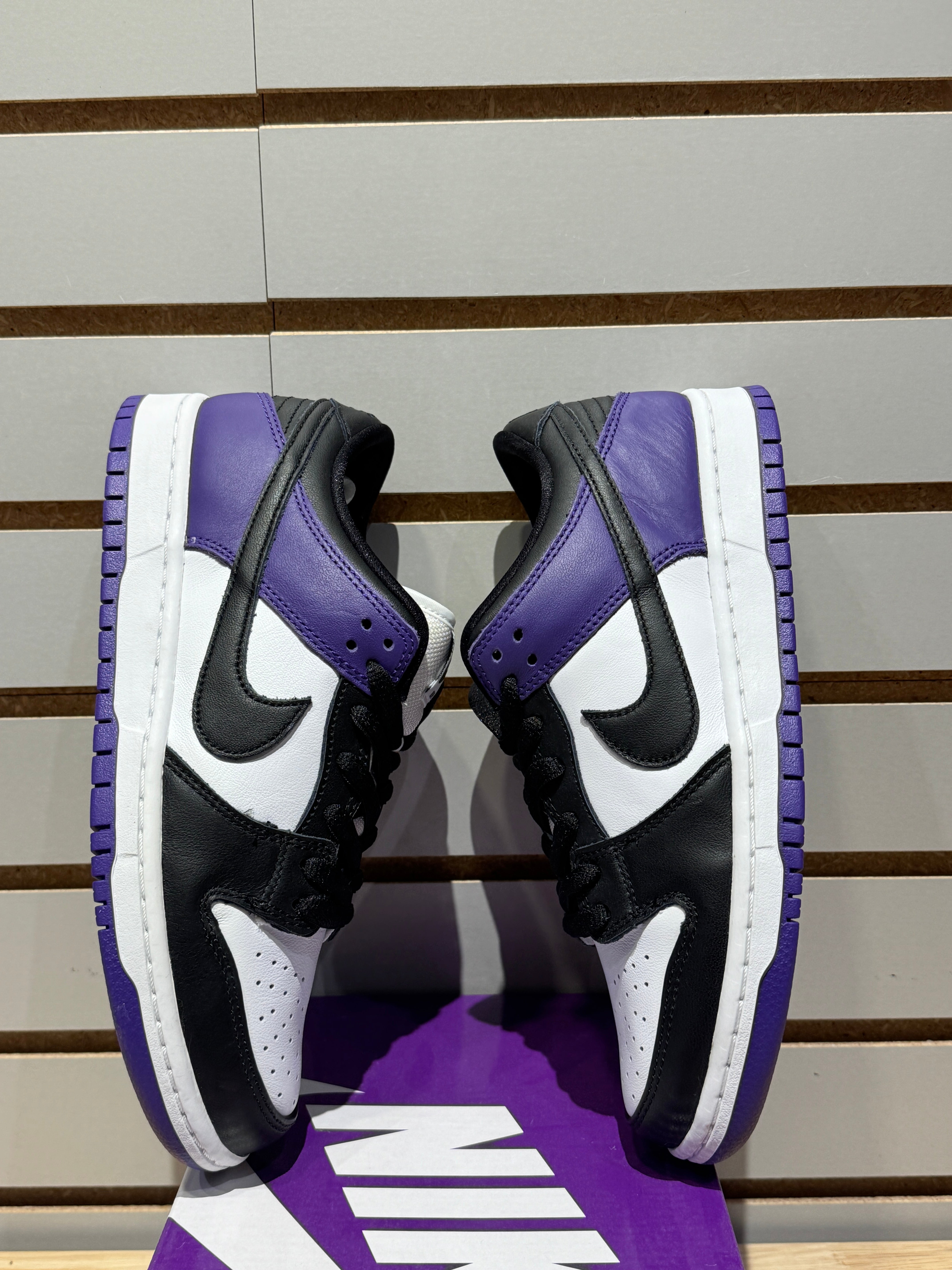 Nike SB Dunk Low Court Purple Sz 7 – Sneak City