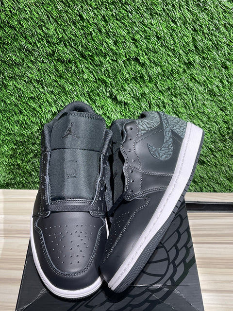 Jordan 1 Low SE Black Elephant Sz 10M