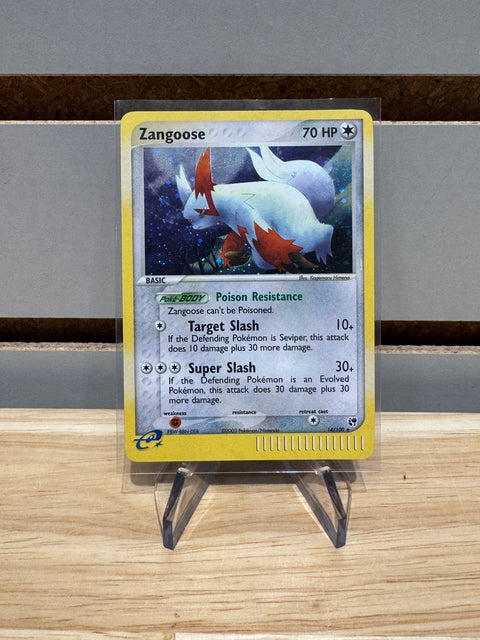 Pokémon Zangoose - EX Sandstorm (SS)