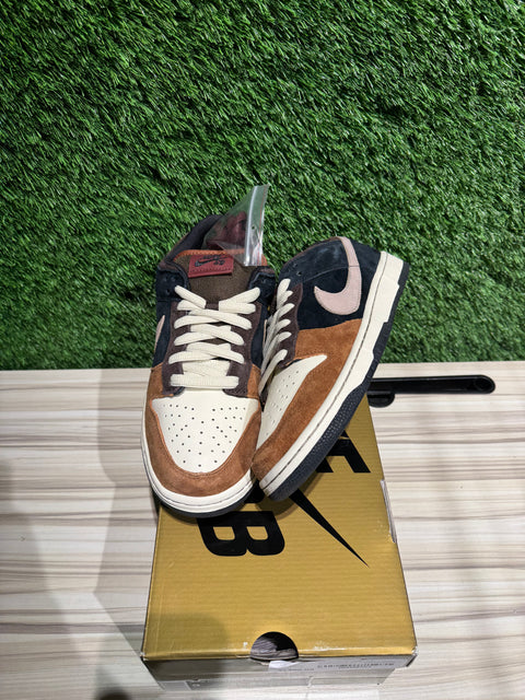 Nike SB Dunk Low Joe Strummer Sz 9