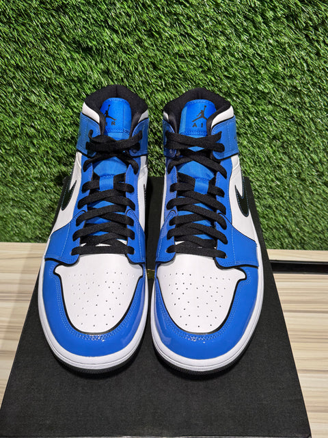Jordan 1 Mid Signal Blue Sz 12