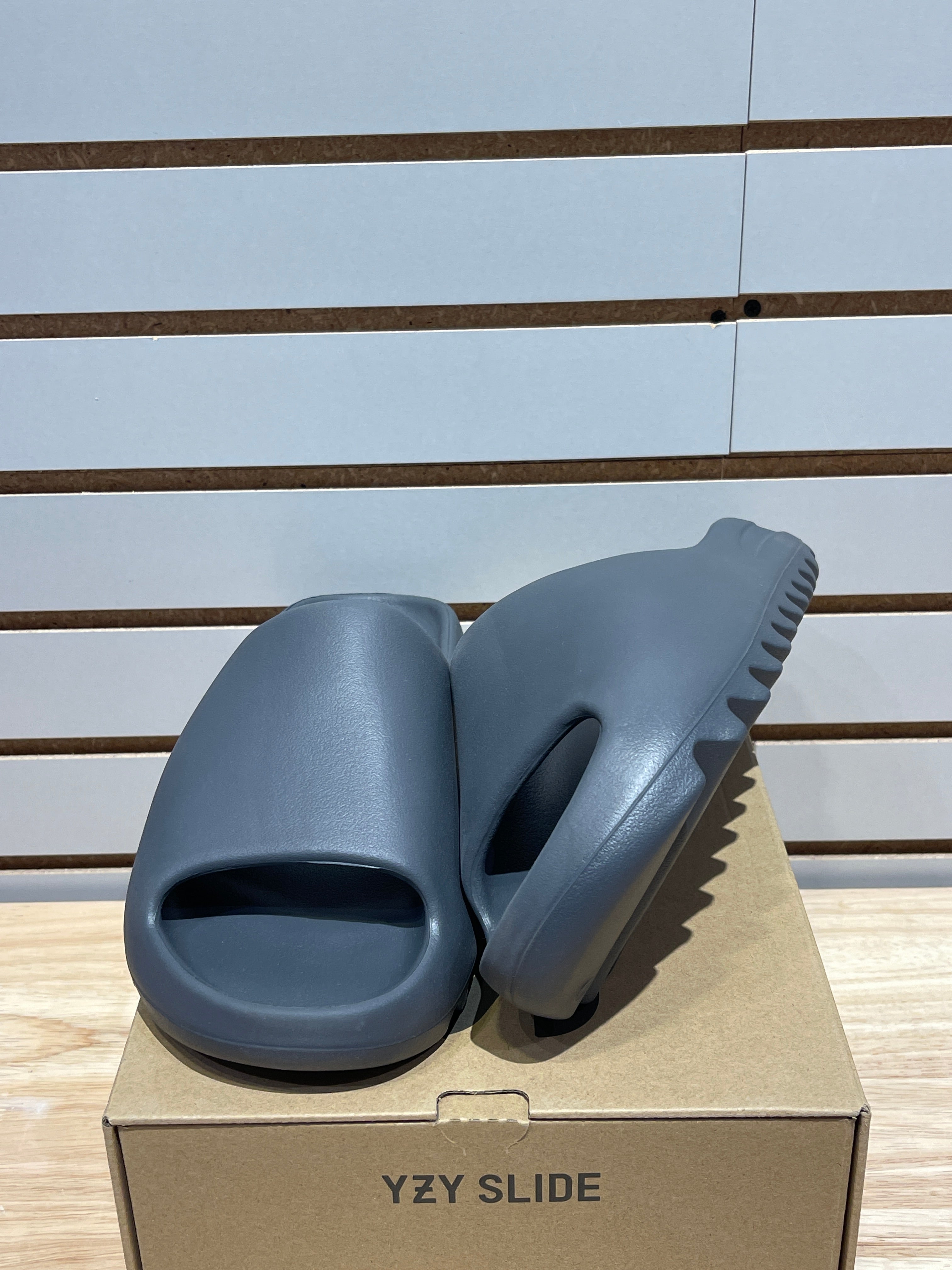adidas Yeezy Slide Slate Grey Sz 12 – Sneak City