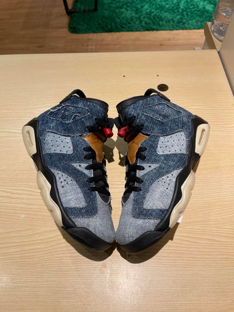 Jordan 6 Retro Washed Denim (GS) Sz 6.5Y/8W