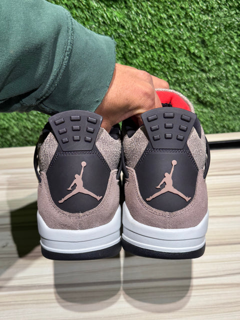 Jordan 4 Retro Taupe Haze Sz 9.5M