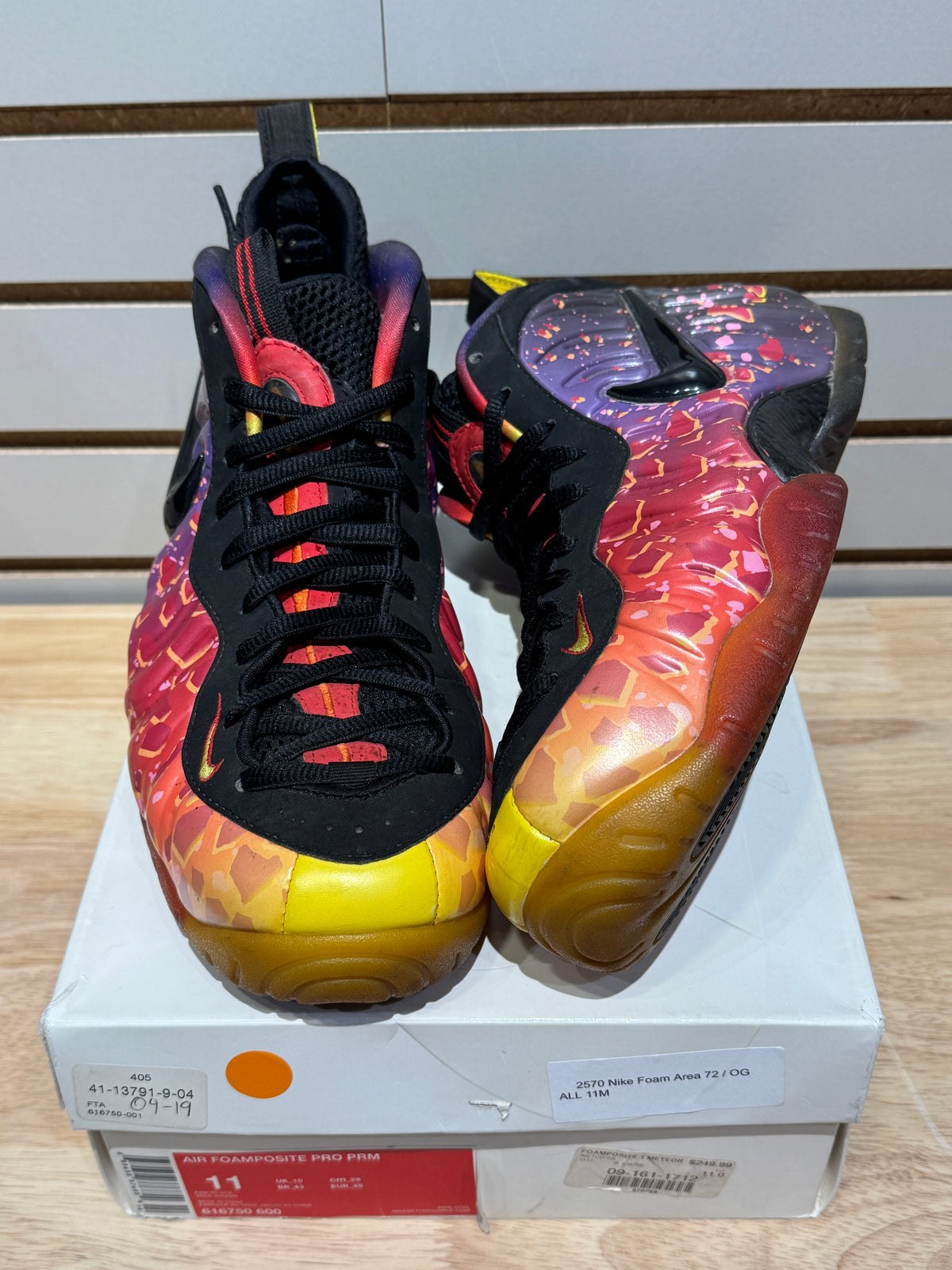 Nike Air Foamposite Pro Area 72 Asteroid Sz 11 – Sneak City
